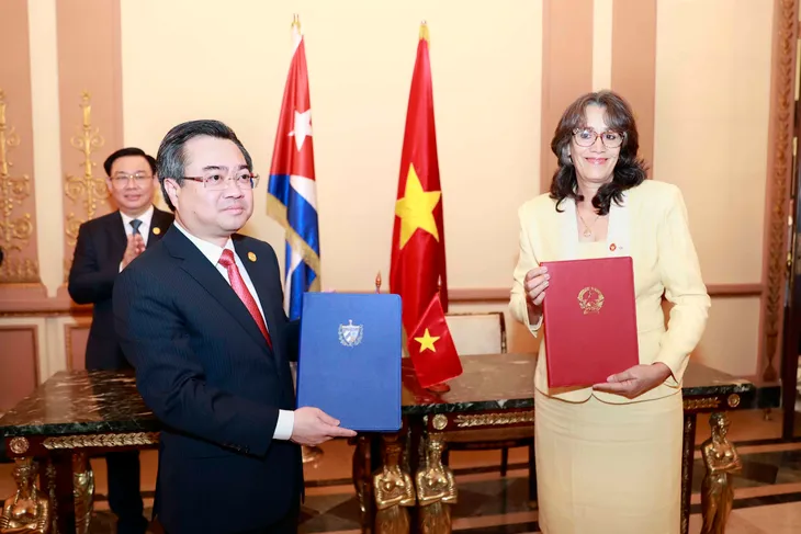 Cuba luôn coi trọng và mong muốn làm sâu sắc hơn nữa mối quan hệ truyền thống đặc biệt và hợp tác toàn diện với Việt Nam - Ảnh 6. Cuba luôn coi trọng và mong muốn làm sâu sắc hơn nữa mối quan hệ truyền thống đặc biệt và hợp tác toàn diện với Việt Nam - Ảnh 6.