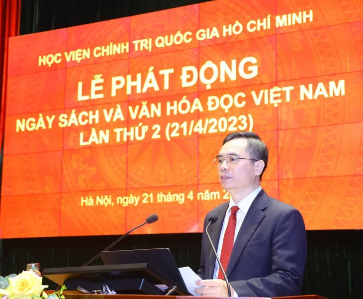 Học viện Chính trị quốc gia Hồ Chí Minh phát động Ngày Sách và Văn hóa đọc 2023 - Ảnh 2. Học viện Chính trị quốc gia Hồ Chí Minh phát động Ngày Sách và Văn hóa đọc 2023 - Ảnh 2.