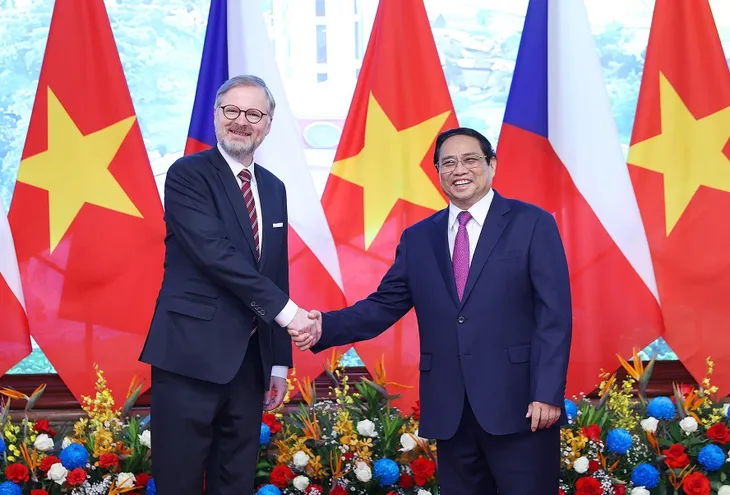 Làm sâu sắc hơn nữa quan hệ hữu nghị truyền thống Việt Nam - Czech - Ảnh 5. Làm sâu sắc hơn nữa quan hệ hữu nghị truyền thống Việt Nam - Czech - Ảnh 5.