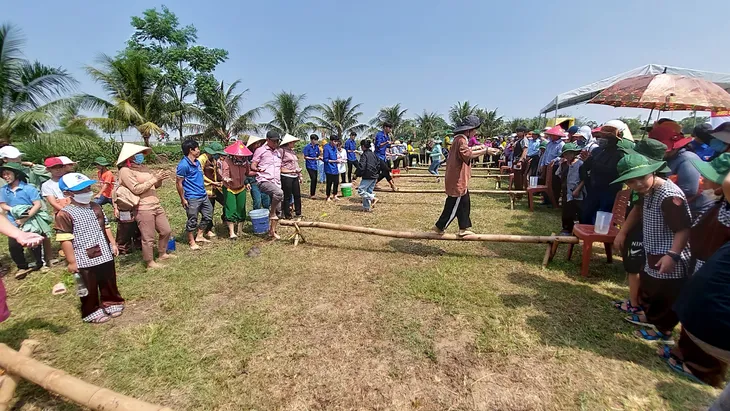 Sôi nổi Lễ hội Ngày mùa - Tinh hoa lúa nước ở Quảng Ngãi - Ảnh 7. Sôi nổi Lễ hội Ngày mùa - Tinh hoa lúa nước ở Quảng Ngãi - Ảnh 7.
