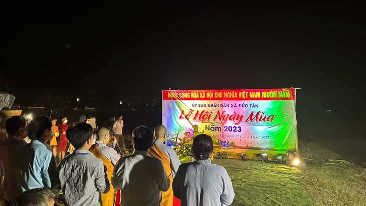 Sôi nổi Lễ hội Ngày mùa - Tinh hoa lúa nước ở Quảng Ngãi - Ảnh 10. Sôi nổi Lễ hội Ngày mùa - Tinh hoa lúa nước ở Quảng Ngãi - Ảnh 10.