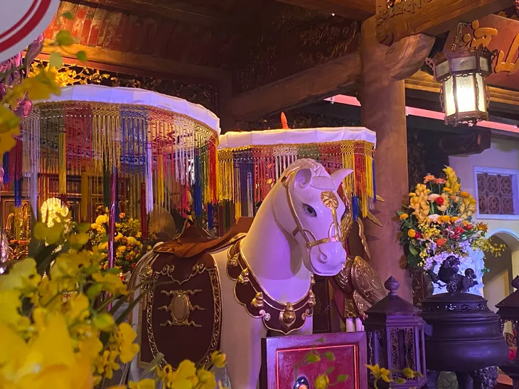 Tứ trấn Thăng Long: Nét đẹp tâm linh độc đáo giữa lòng Thủ đô - Ảnh 11.