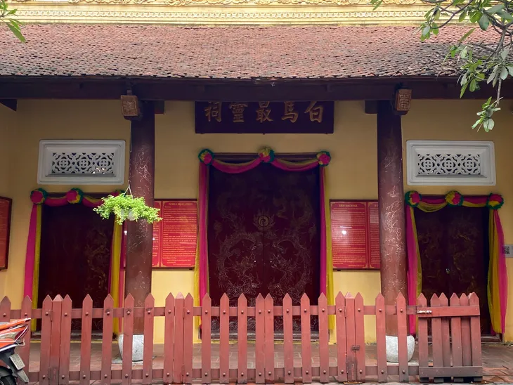 Tứ trấn Thăng Long: Nét đẹp tâm linh độc đáo giữa lòng Thủ đô - Ảnh 10.