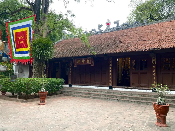 Tứ trấn Thăng Long: Nét đẹp tâm linh độc đáo giữa lòng Thủ đô - Ảnh 9.