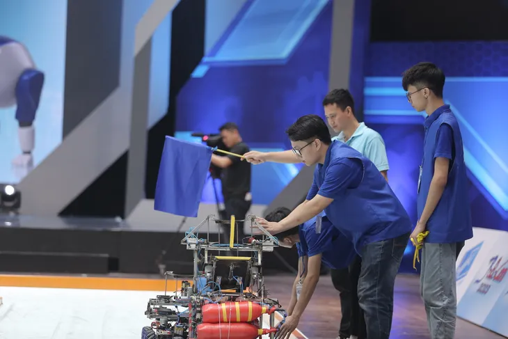 Lộ diện những đội đầu tiên vào chung kết Robocon Việt Nam 2023 - Ảnh 27. Lộ diện những đội đầu tiên vào chung kết Robocon Việt Nam 2023 - Ảnh 27.