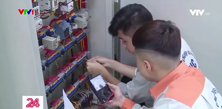 Học nghề sau cấp 2: Chuyển biến từ việc làm đến nhận thức người học - Ảnh 3. Học nghề sau cấp 2: Chuyển biến từ việc làm đến nhận thức người học - Ảnh 3.