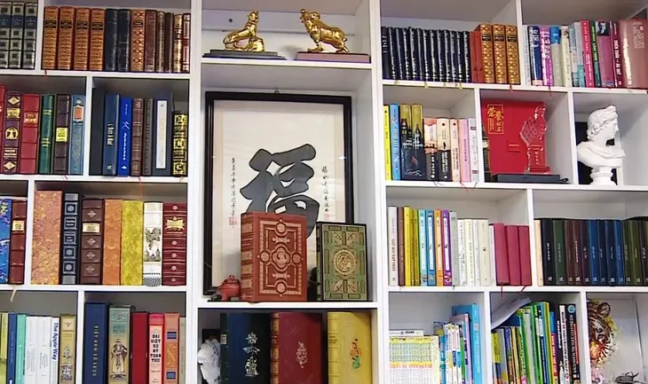 Nuôi dưỡng tình yêu sách trong gia đình - Ảnh 2.