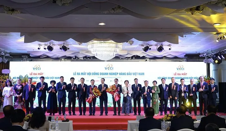 Ra mắt Hội đồng doanh nghiệp hàng đầu Việt Nam - Ảnh 1. Ra mắt Hội đồng doanh nghiệp hàng đầu Việt Nam - Ảnh 1.