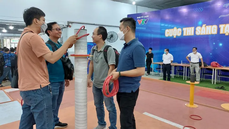 Robocon Việt Nam 2023: Những hình ảnh đầu tiên trong buổi thử sân tại vòng loại khu vực phía Nam - Ảnh 5. Robocon Việt Nam 2023: Những hình ảnh đầu tiên trong buổi thử sân tại vòng loại khu vực phía Nam - Ảnh 5.