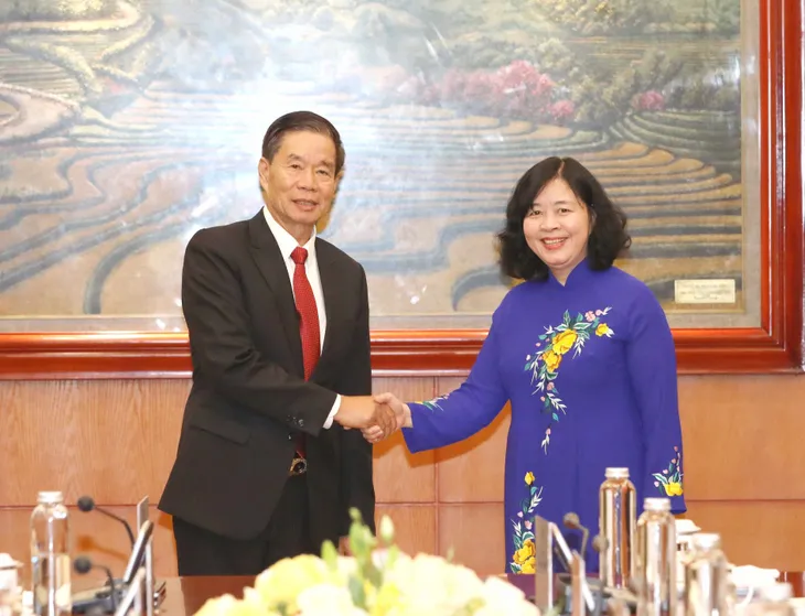 Việt Nam - Lào tăng cường chia sẻ kinh nghiệm về công tác vận động quần chúng - Ảnh 1. Việt Nam - Lào tăng cường chia sẻ kinh nghiệm về công tác vận động quần chúng - Ảnh 1.