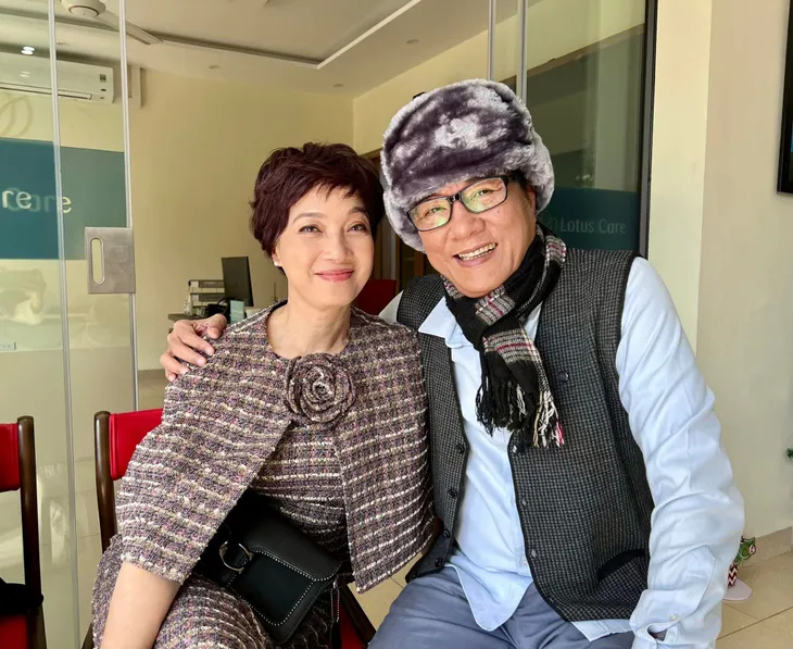 Hình ảnh hậu trường hiếm hoi của Bà ngoại lắm chiêu - Ảnh 2. Hình ảnh hậu trường hiếm hoi của Bà ngoại lắm chiêu - Ảnh 2.