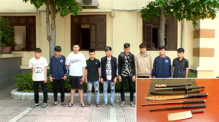 Khởi tố nhóm thanh niên gây rối trật tự công cộng - Ảnh 1. Khởi tố nhóm thanh niên gây rối trật tự công cộng - Ảnh 1.