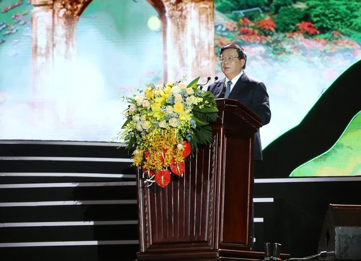 Lễ kỷ niệm 1055 năm Nhà nước Đại Cồ Việt và Lễ hội Hoa Lư 2023 - Ảnh 1. Lễ kỷ niệm 1055 năm Nhà nước Đại Cồ Việt và Lễ hội Hoa Lư 2023 - Ảnh 1.