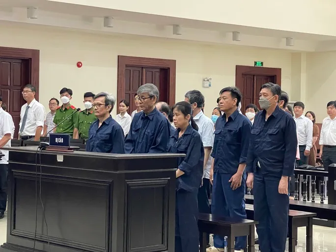 Tuyên án phúc thẩm vụ án tại Công ty Xây dựng Tân Thuận - Ảnh 1. Tuyên án phúc thẩm vụ án tại Công ty Xây dựng Tân Thuận - Ảnh 1.