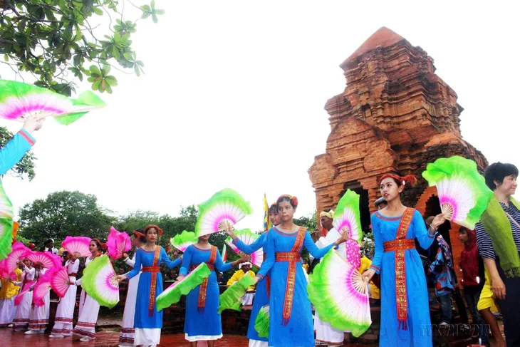 Thúc đẩy triển khai nhanh các dự án trọng điểm, tạo đà để du lịch Bình Thuận cất cánh - Ảnh 9. Thúc đẩy triển khai nhanh các dự án trọng điểm, tạo đà để du lịch Bình Thuận cất cánh - Ảnh 9.