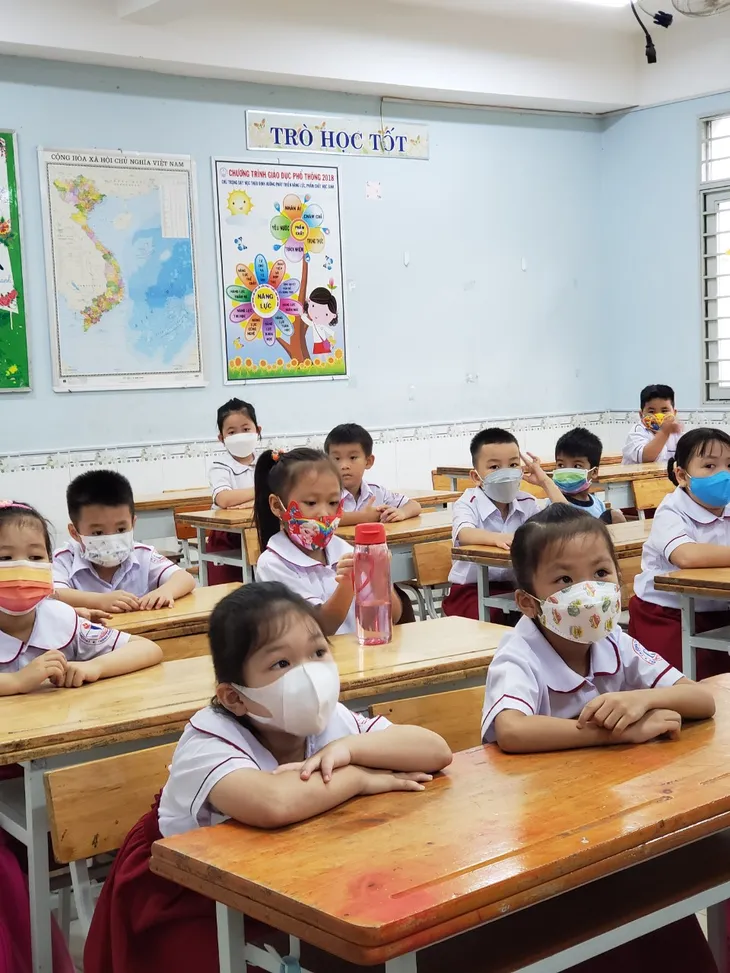 Chốt ngày tuyển sinh lớp 1, lớp 6 tại TP Hồ Chí Minh - Ảnh 1. Chốt ngày tuyển sinh lớp 1, lớp 6 tại TP Hồ Chí Minh - Ảnh 1.