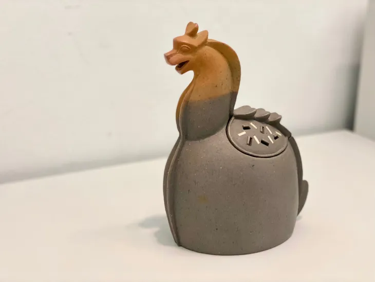 Hiểu thêm về văn hóa Nhật Bản qua triển lãm gốm Nhật “YAKISHIME - Dáng hình của Đất” - Ảnh 10. Hiểu thêm về văn hóa Nhật Bản qua triển lãm gốm Nhật “YAKISHIME - Dáng hình của Đất” - Ảnh 10.