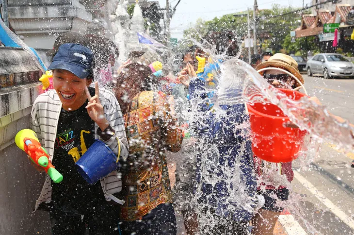 Du khách đến Thái Lan tăng mạnh dịp Tết Songkran - Ảnh 1. Du khách đến Thái Lan tăng mạnh dịp Tết Songkran - Ảnh 1.