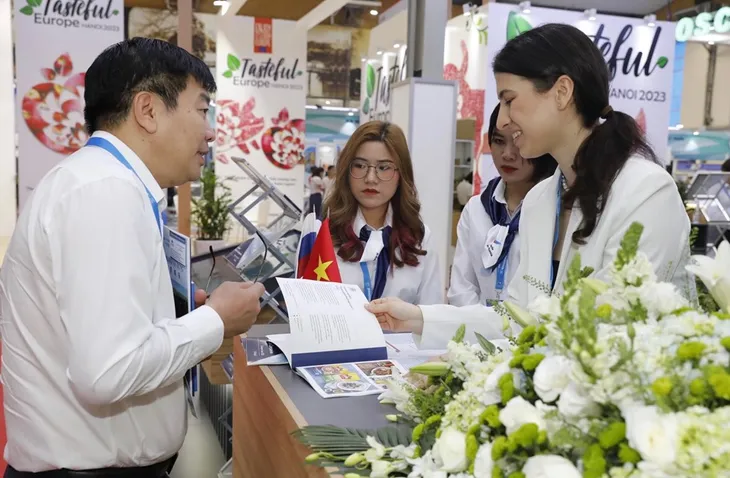 Hơn 500 doanh nghiệp tham dự Hội chợ Vietnam Expo 2023 - Ảnh 2. Hơn 500 doanh nghiệp tham dự Hội chợ Vietnam Expo 2023 - Ảnh 2.