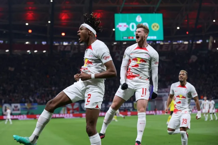 Dortmund dừng bước tại tứ kết Cúp Quốc gia Đức - Ảnh 1. Dortmund dừng bước tại tứ kết Cúp Quốc gia Đức - Ảnh 1.