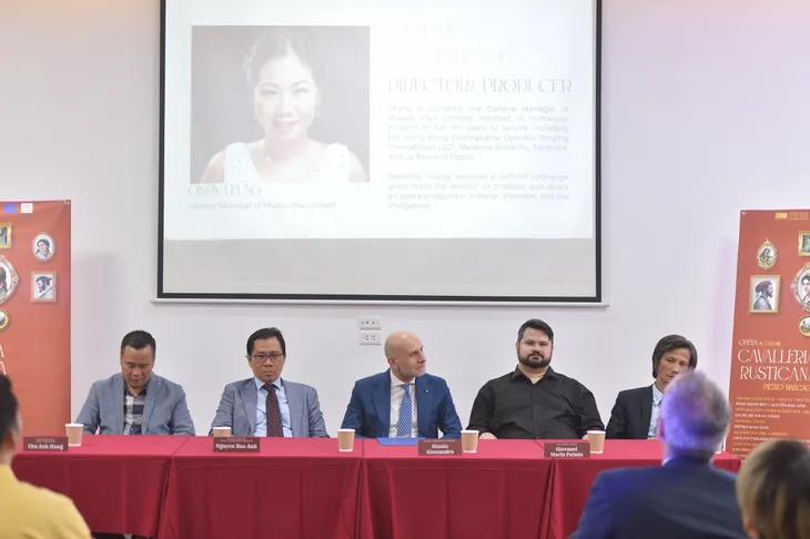 Chương trình hòa nhạc kỷ niệm 50 năm quan hệ ngoại giao Việt Nam - Italia - Ảnh 1. Chương trình hòa nhạc kỷ niệm 50 năm quan hệ ngoại giao Việt Nam - Italia - Ảnh 1.