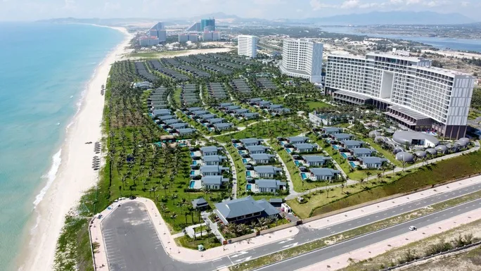 Condotel, nhà ở xã hội “sưởi ấm” thị trường bất động sản - Ảnh 1. Condotel, nhà ở xã hội “sưởi ấm” thị trường bất động sản - Ảnh 1.