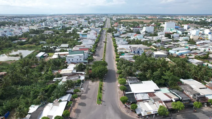 Con đường ở Bạc Liêu 20 năm chưa thông tuyến vì vướng 2 căn nhà - Ảnh 3.
