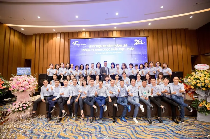 Công ty Dược phẩm Việt - Pháp 20 năm với sứ mệnh là trách nhiệm - Ảnh 4. Công ty Dược phẩm Việt - Pháp 20 năm với sứ mệnh là trách nhiệm - Ảnh 4.