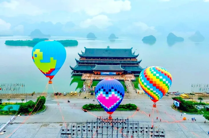 THTT Lễ khai mạc Tuần văn hóa - Du lịch Hà Nam 2023 (20h, VTV2) - Ảnh 2. THTT Lễ khai mạc Tuần văn hóa - Du lịch Hà Nam 2023 (20h, VTV2) - Ảnh 2.