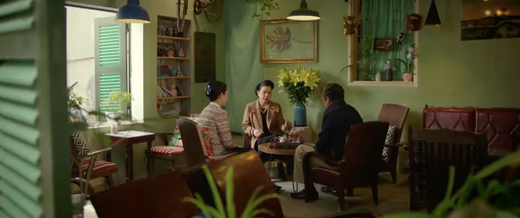 Gia đình mình vui bất thình lình - Tập 20: Nóng giận, mẹ Trâm Anh buông lời khinh thường nhà thông gia - Ảnh 9. Gia đình mình vui bất thình lình - Tập 20: Nóng giận, mẹ Trâm Anh buông lời khinh thường nhà thông gia - Ảnh 9.