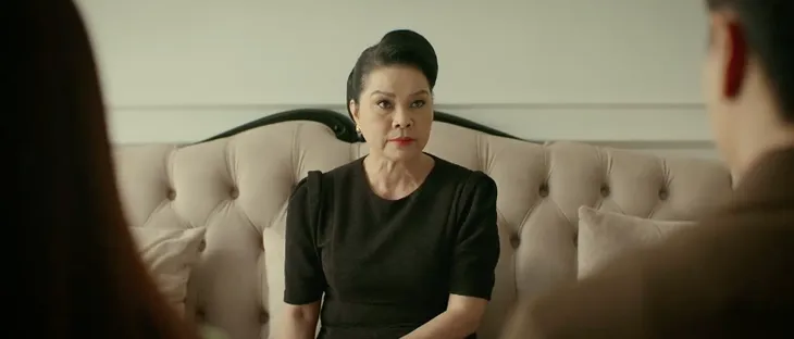 Gia đình mình vui bất thình lình - Tập 20: Nóng giận, mẹ Trâm Anh buông lời khinh thường nhà thông gia - Ảnh 15. Gia đình mình vui bất thình lình - Tập 20: Nóng giận, mẹ Trâm Anh buông lời khinh thường nhà thông gia - Ảnh 15.