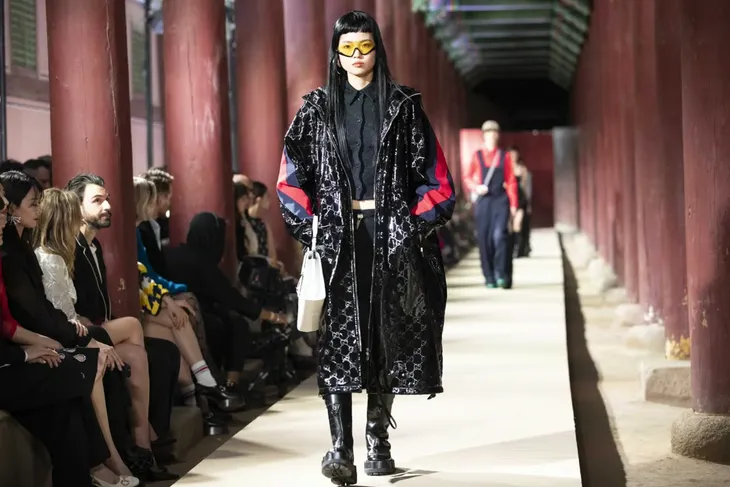 Tiệc thời trang của Gucci tại Hàn Quốc bị phản đối vì quá ồn ào - Ảnh 1. Tiệc thời trang của Gucci tại Hàn Quốc bị phản đối vì quá ồn ào - Ảnh 1.