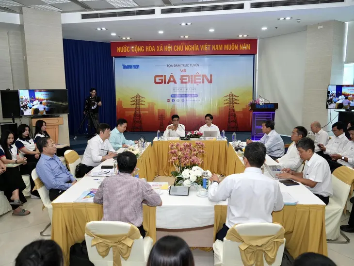 Hóa đơn tiền điện nóng cùng thời tiết - Ảnh 2. Hóa đơn tiền điện nóng cùng thời tiết - Ảnh 2.