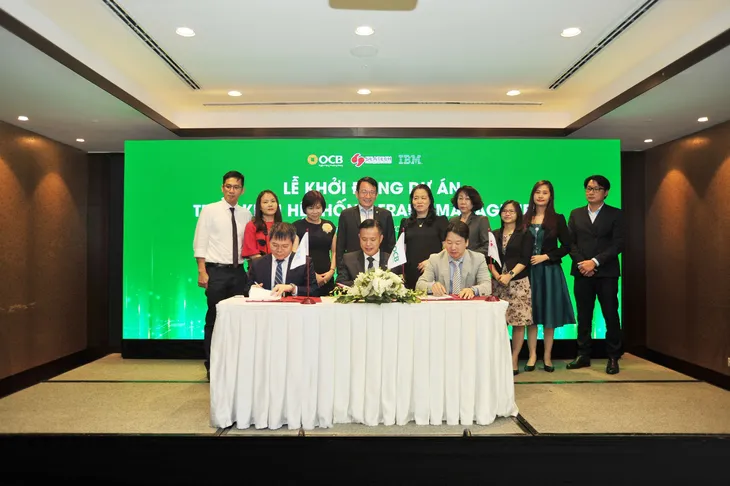 Hợp tác quản lý gian lận trong ngân hàng số đa kênh - Ảnh 1. Hợp tác quản lý gian lận trong ngân hàng số đa kênh - Ảnh 1.