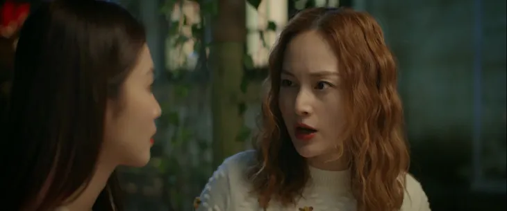 Hỉ nộ ái ố của Lan Phương trong Gia đình mình vui bất thình lình - Ảnh 24. Hỉ nộ ái ố của Lan Phương trong Gia đình mình vui bất thình lình - Ảnh 24.