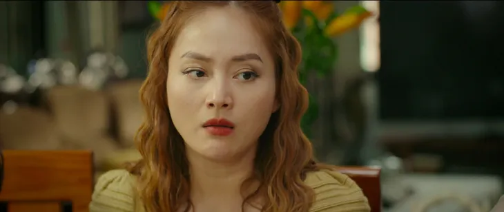 Hỉ nộ ái ố của Lan Phương trong Gia đình mình vui bất thình lình - Ảnh 23. Hỉ nộ ái ố của Lan Phương trong Gia đình mình vui bất thình lình - Ảnh 23.