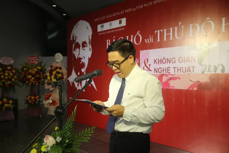 Khai mạc trưng bày chuyên đề Bác Hồ với Thủ đô Hà Nội - Ảnh 2. Khai mạc trưng bày chuyên đề Bác Hồ với Thủ đô Hà Nội - Ảnh 2.
