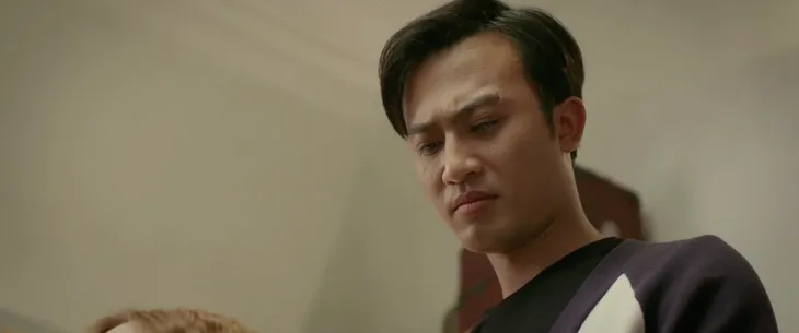 Gia đình mình vui bất thình lình - Tập 21: Nhìn bàn tay trống trơn không nhẫn cưới, Thành nghĩ đến cảnh Hà phát điên gầm lên - Ảnh 20. Gia đình mình vui bất thình lình - Tập 21: Nhìn bàn tay trống trơn không nhẫn cưới, Thành nghĩ đến cảnh Hà phát điên gầm lên - Ảnh 20.