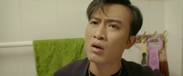 Gia đình mình vui bất thình lình - Tập 21: Nhìn bàn tay trống trơn không nhẫn cưới, Thành nghĩ đến cảnh Hà phát điên gầm lên - Ảnh 22. Gia đình mình vui bất thình lình - Tập 21: Nhìn bàn tay trống trơn không nhẫn cưới, Thành nghĩ đến cảnh Hà phát điên gầm lên - Ảnh 22.