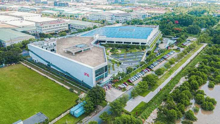 Top 5 doanh nghiệp lớn có môi trường làm việc tốt nhất Việt Nam - Ảnh 1. Top 5 doanh nghiệp lớn có môi trường làm việc tốt nhất Việt Nam - Ảnh 1.