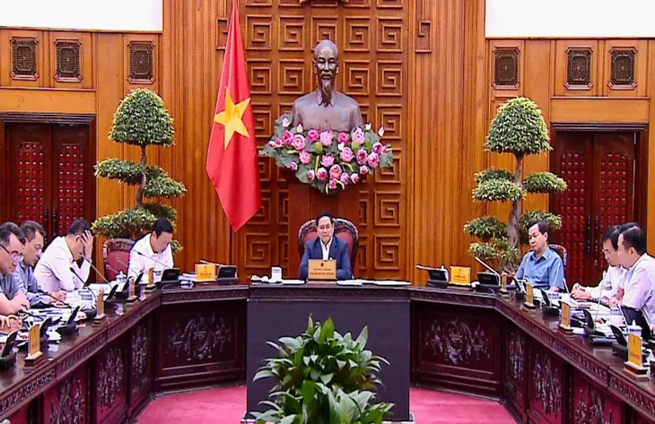 Không để thiếu điện cho sản xuất, kinh doanh và tiêu dùng - Ảnh 1. Không để thiếu điện cho sản xuất, kinh doanh và tiêu dùng - Ảnh 1.
