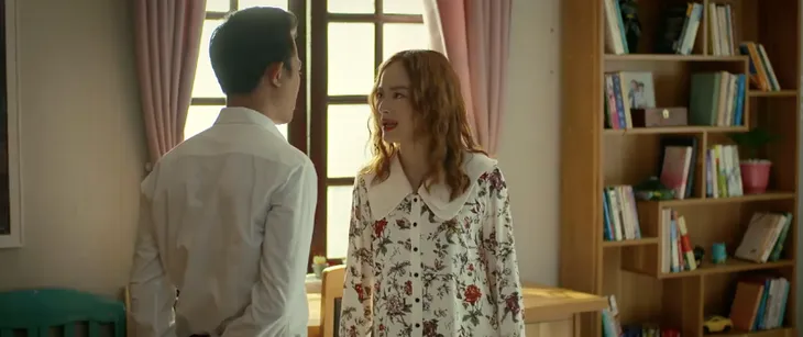 Gia đình mình vui bất thình lình - Tập 22: Sung sướng vì đẩy ngã celeb, Hà chưa nhận ra biểu hiện lạ của chồng - Ảnh 48. Gia đình mình vui bất thình lình - Tập 22: Sung sướng vì đẩy ngã celeb, Hà chưa nhận ra biểu hiện lạ của chồng - Ảnh 48.