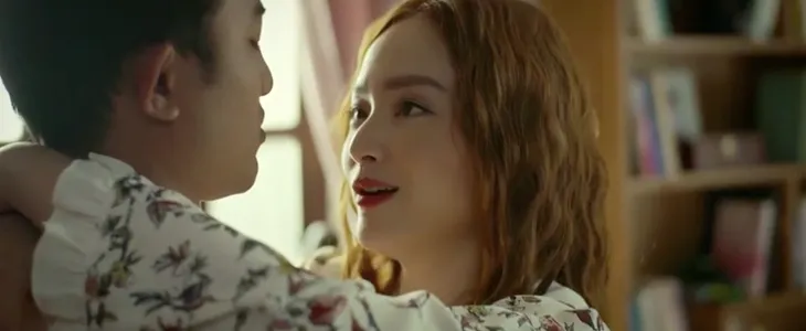 Gia đình mình vui bất thình lình - Tập 22: Sung sướng vì đẩy ngã celeb, Hà chưa nhận ra biểu hiện lạ của chồng - Ảnh 50. Gia đình mình vui bất thình lình - Tập 22: Sung sướng vì đẩy ngã celeb, Hà chưa nhận ra biểu hiện lạ của chồng - Ảnh 50.