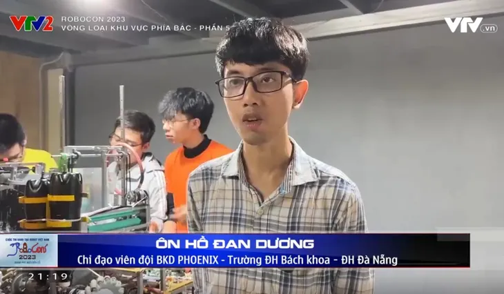 Đại diện duy nhất của miền Trung tham gia vòng loại Robocon Việt Nam 2023 khu vực phía Bắc - Ảnh 2. Đại diện duy nhất của miền Trung tham gia vòng loại Robocon Việt Nam 2023 khu vực phía Bắc - Ảnh 2.
