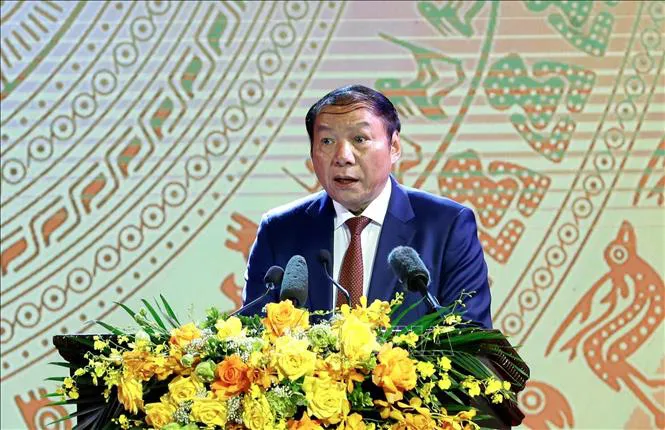128 tác giả, đồng tác giả được trao Giải thưởng Hồ Chí Minh, Giải thưởng Nhà nước về văn học nghệ thuật - Ảnh 2. 128 tác giả, đồng tác giả được trao Giải thưởng Hồ Chí Minh, Giải thưởng Nhà nước về văn học nghệ thuật - Ảnh 2.