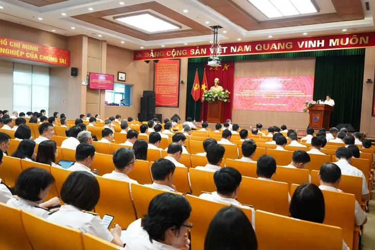 Nhiều hoạt động ý nghĩa kỷ niệm 133 năm ngày sinh Chủ tịch Hồ Chí Minh - Ảnh 2. Nhiều hoạt động ý nghĩa kỷ niệm 133 năm ngày sinh Chủ tịch Hồ Chí Minh - Ảnh 2.