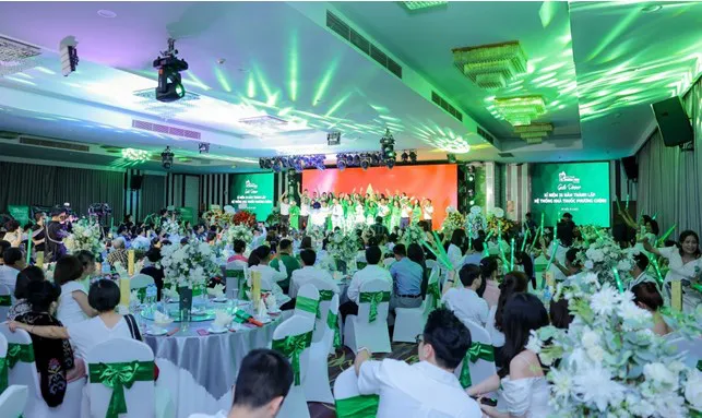 Nhà thuốc Phương Chính và hành trình 35 năm làm nên thương hiệu - Ảnh 3. Nhà thuốc Phương Chính và hành trình 35 năm làm nên thương hiệu - Ảnh 3.