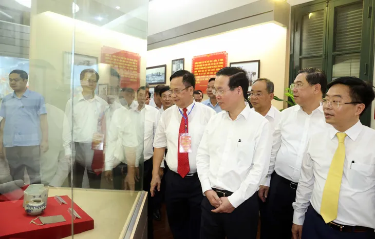 Đoàn kết để thực hiện các mục tiêu cao cả - Ảnh 2. Đoàn kết để thực hiện các mục tiêu cao cả - Ảnh 2.