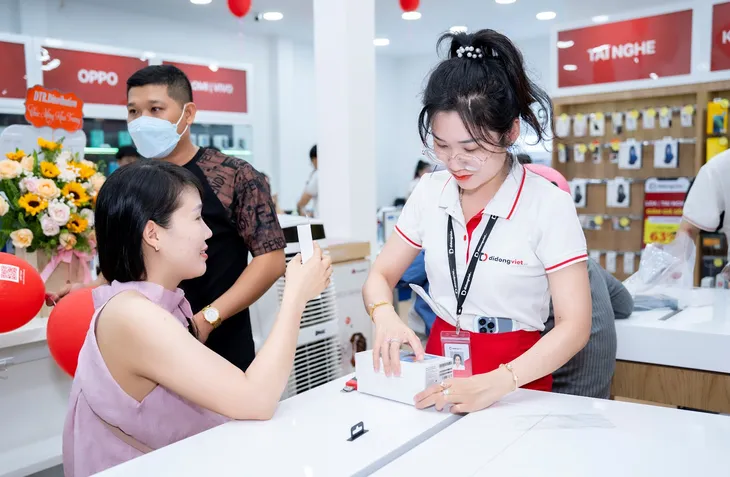 Đại lý bán lẻ chiến giá: Cơ hội hay rủi ro với người tiêu dùng? - Ảnh 2. Đại lý bán lẻ chiến giá: Cơ hội hay rủi ro với người tiêu dùng? - Ảnh 2.