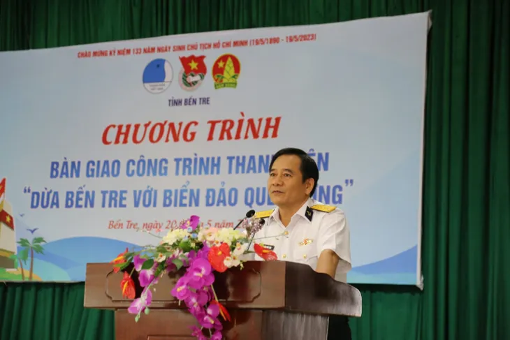 Bến Tre: Tặng cây giống và đất sạch chung tay Xanh hóa Trường Sa - Ảnh 2. Bến Tre: Tặng cây giống và đất sạch chung tay Xanh hóa Trường Sa - Ảnh 2.